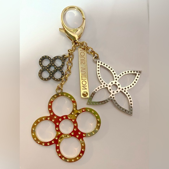 LOW START🔥🔥Louis Vuitton Bijoux Sac Tapage Gold Tone Key Ring Bag Charm - Picture 4 of 10